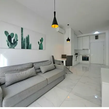 Apartment Luka *