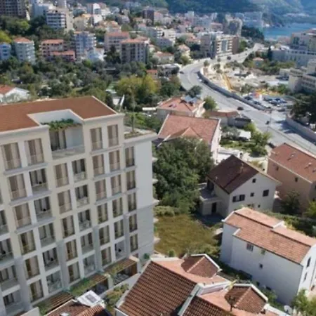 Apartment Luka *